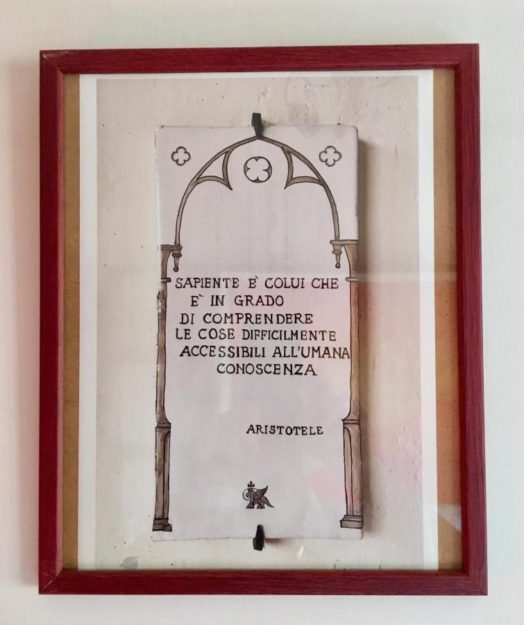 Casa Delfino - Centro Storico A Due Passi Dalla & Mare, Porto & Ferrovia