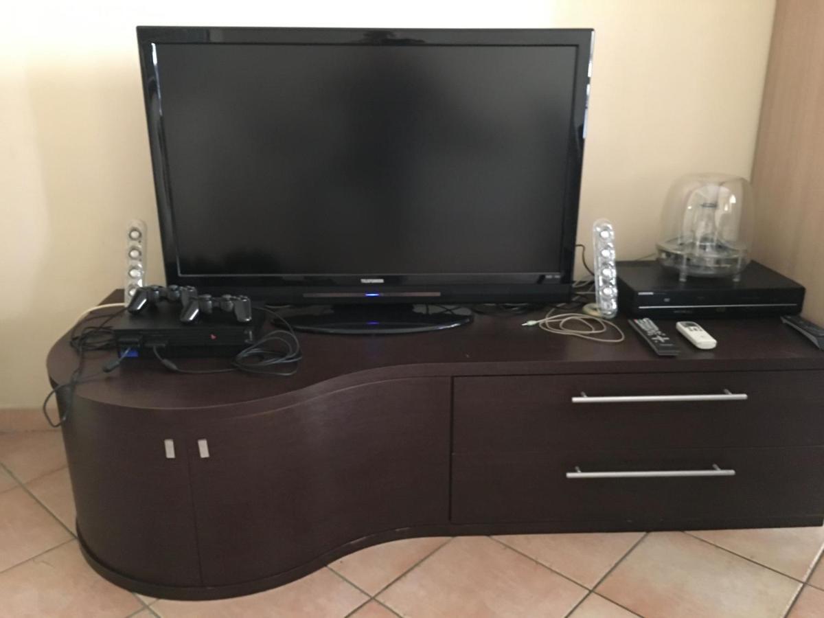 Casa Delfino - Centro Storico A Due Passi Dalla & Mare, Porto & Ferrovia Apartment Civitavecchia
